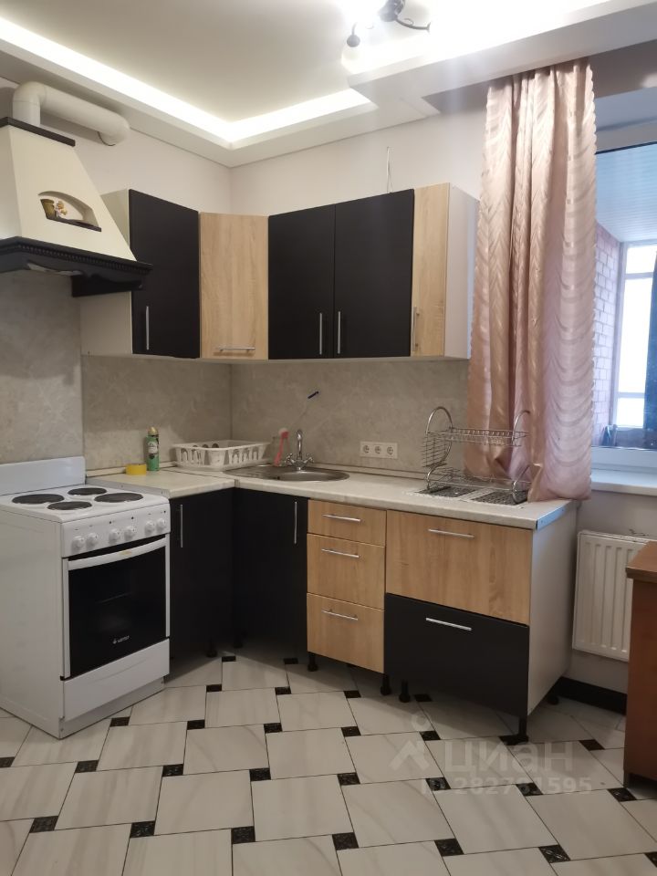 Продаю двухкомнатную квартиру 63м² Садовая ул., 24, Одинцово ...