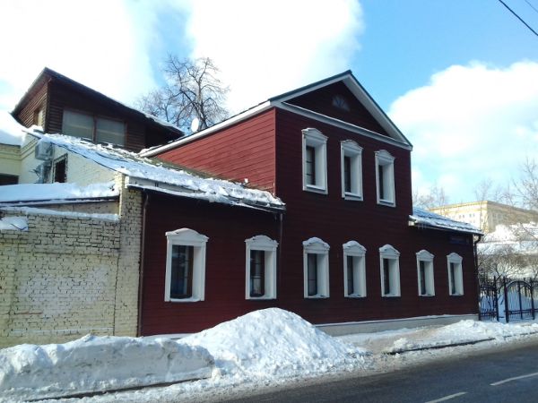 Отдельно стоящее здание на ул. Малая Ордынка, 18с1