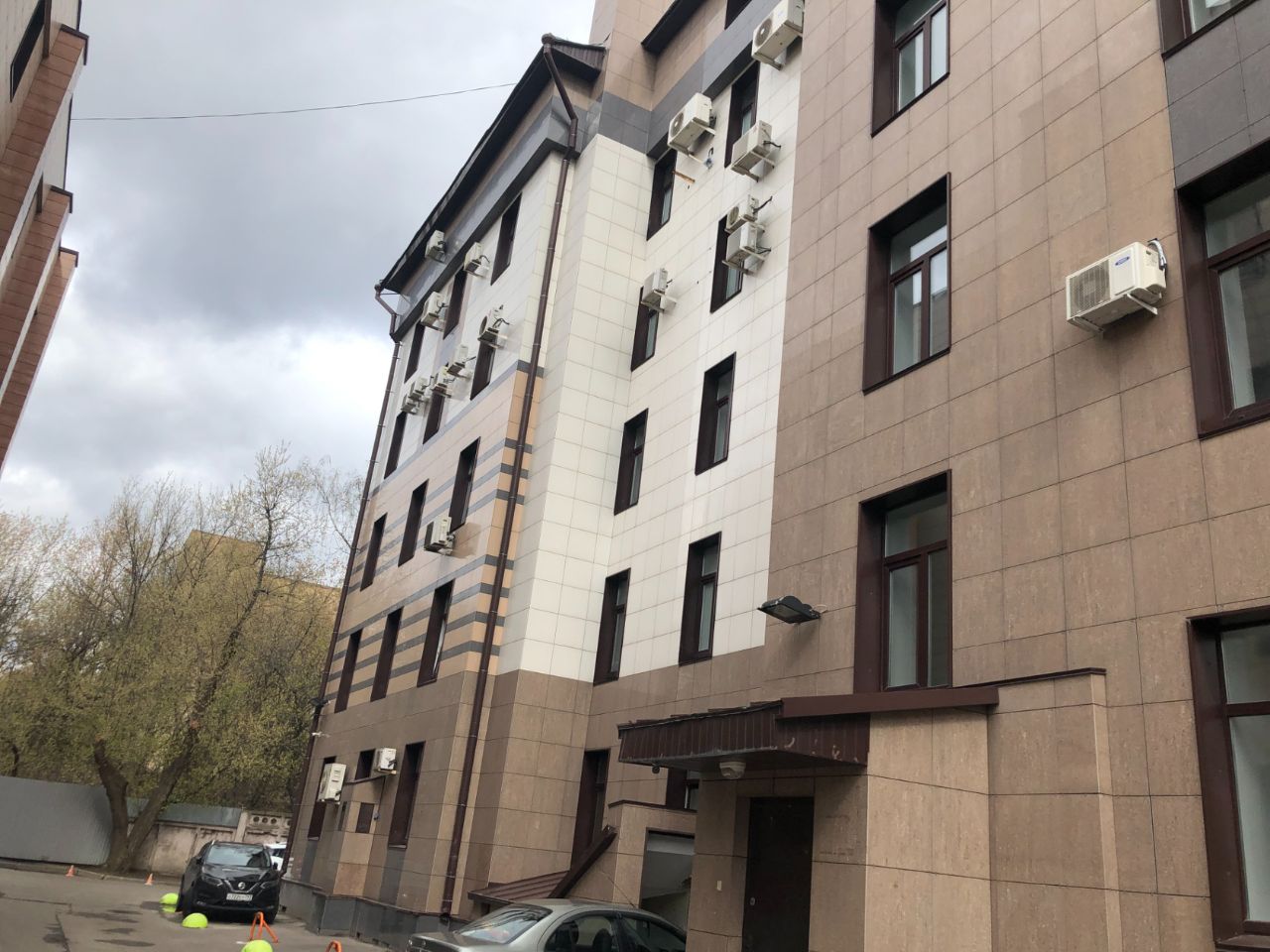 аренда помещений в БЦ на ул. Большая Академическая, 5