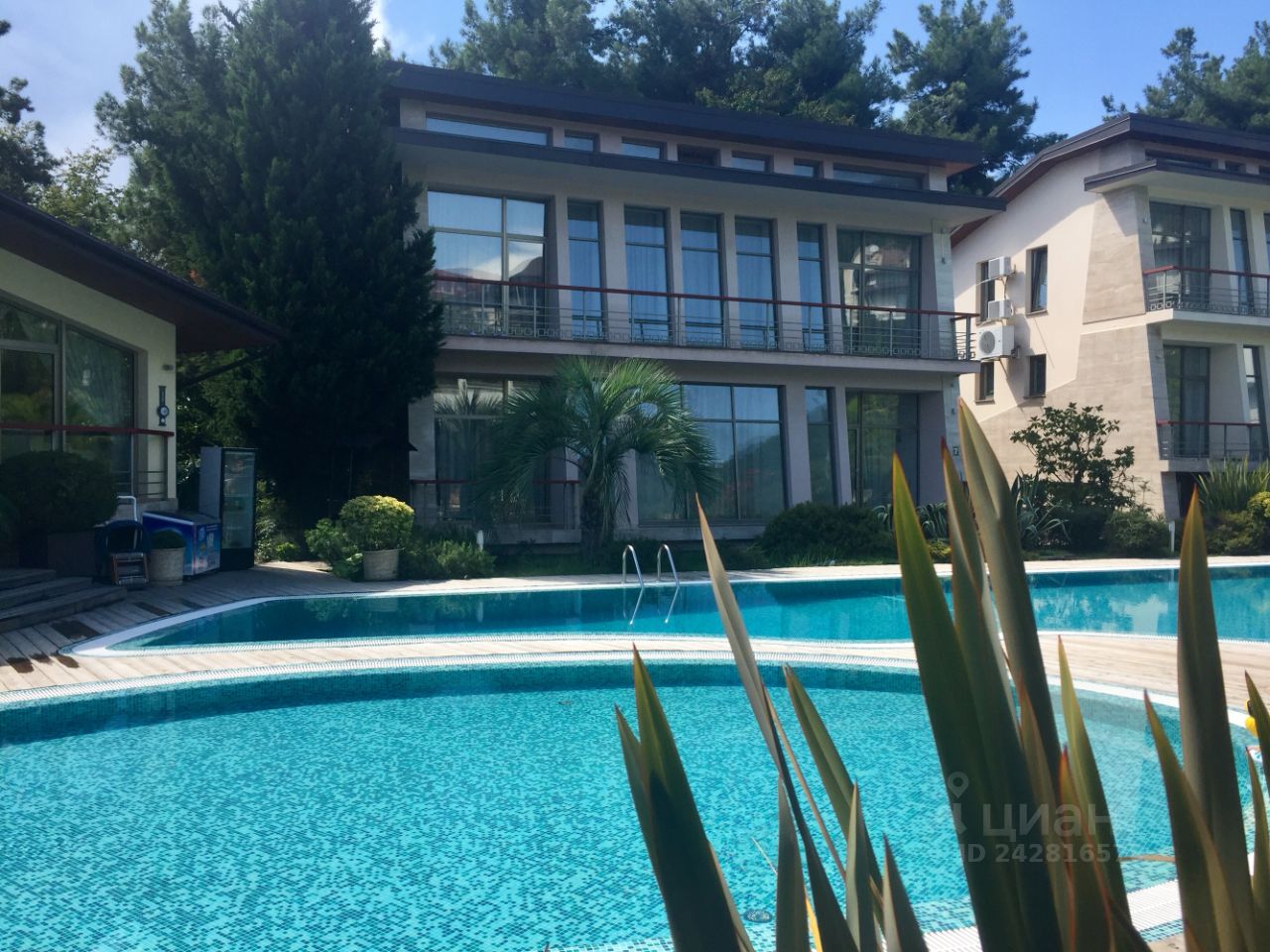 Снять дом без хозяев в сочи. Улица енисейская, 6, сочи, краснодарский край. Летние домики сочи. Дом в сочи. Сочи отдельные домики у моря.