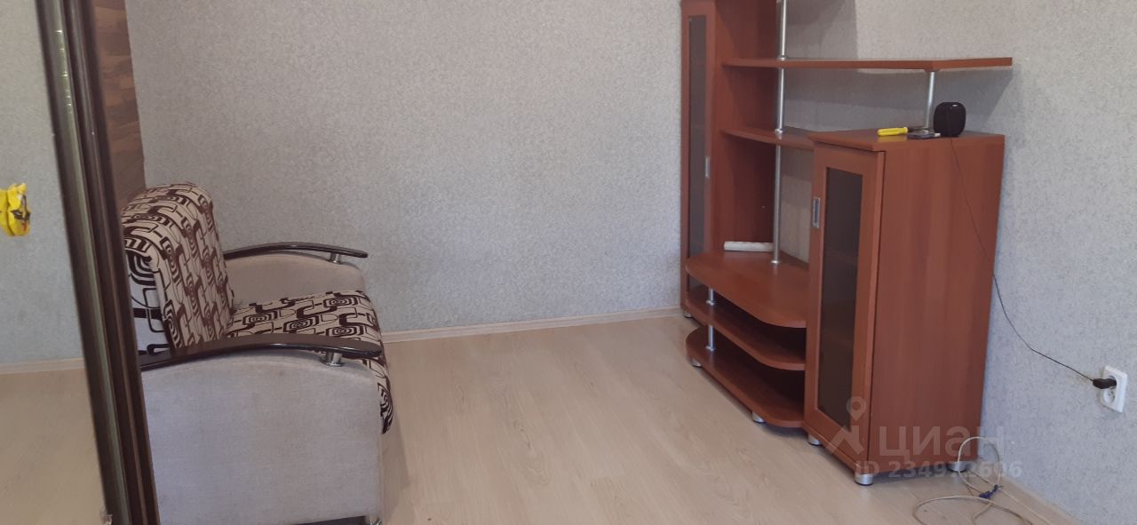 Снять двухкомнатную квартиру 46м² ул. Короленко, 44а, Казань, Татарстан респ., р-н Ново-Савиновский - база ЦИАН, объявление 234972606