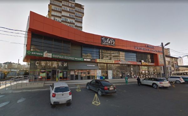 Торгово-офисный комплекс на ул. Крылова, 31