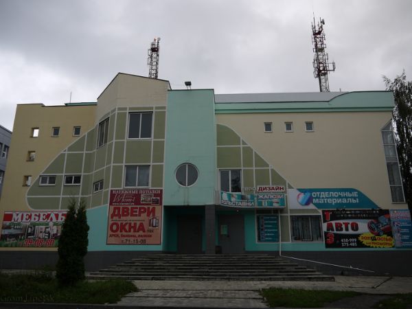 Торгово-офисный комплекс на ул. Водопьянова, 21Б