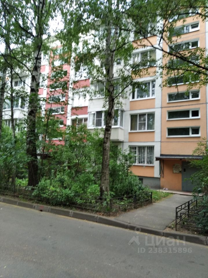 Купить однокомнатную квартиру 29.5м² ул. Дыбенко, 23К5, Санкт-Петербург, р-н Невский, № 54 м. Улица Дыбенко - база ЦИАН, объявление 238315896