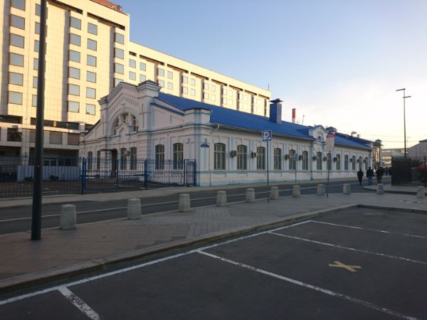 Отдельно стоящее здание на площади Киевского Вокзала, 2Б