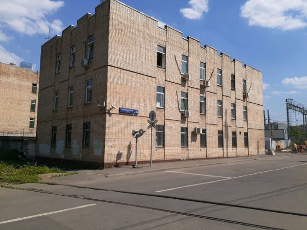 Торгово-офисный комплекс на ул. Новозаводская, 2А
