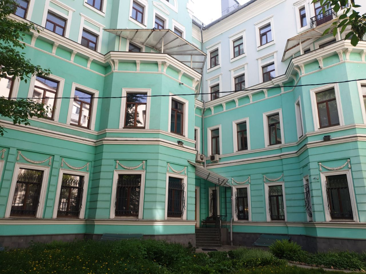 БЦ на ул. Спиридоновка, 20с2