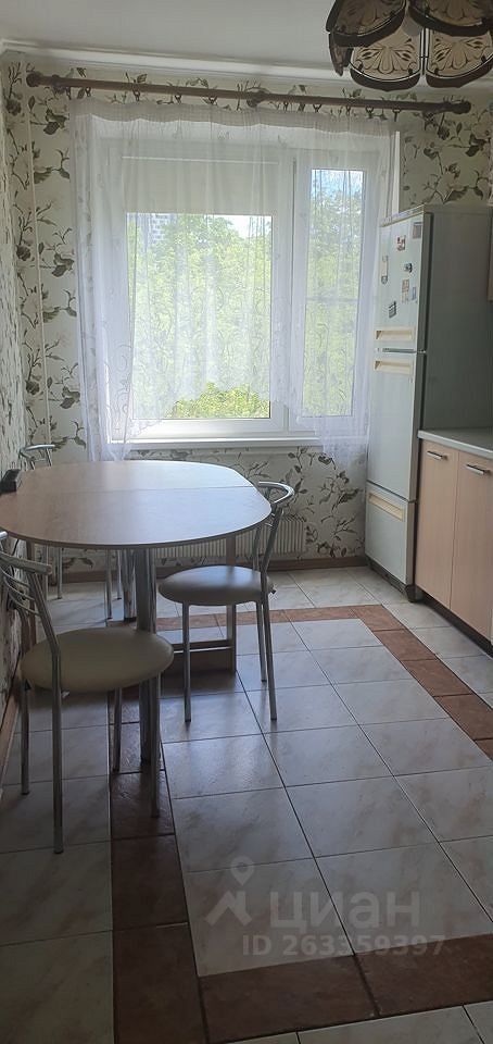 Сдам двухкомнатную квартиру 50м² ул. Генерала Глаголева, 11К2, Москва, СЗАО, р-н Хорошево-Мневники м. Народное ополчение - база ЦИАН, объявление 263359397