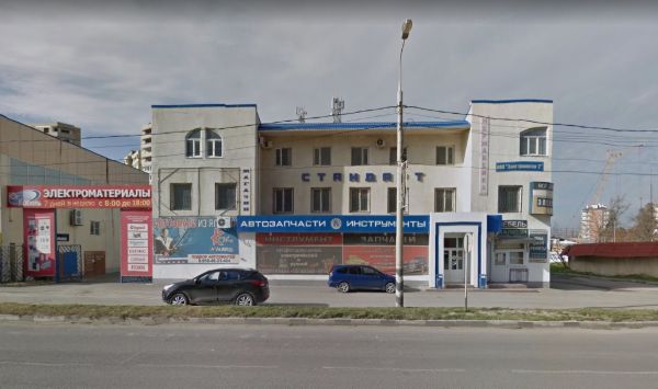 Торговый центр на ул. Парковая, 62Б