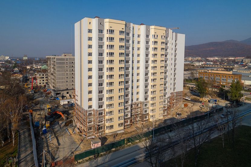 жк эдельвейс проспект победы южно сахалинск. есенина 11 южно-сахалинск. комсомольская 279. южный сахалин харовский 60. дома 2.