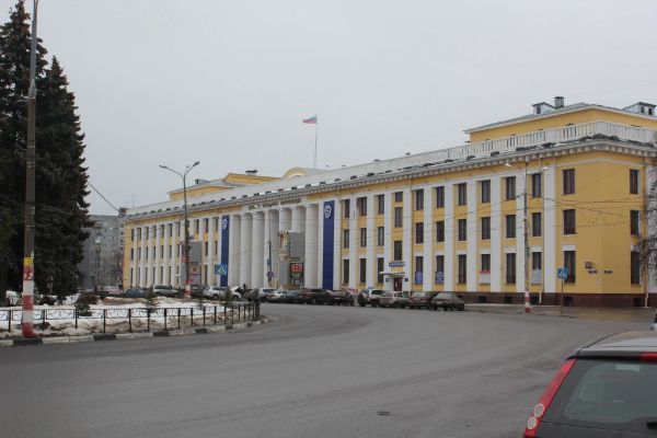 Административное здание на ул. Героя Юрия Смирнова, 12