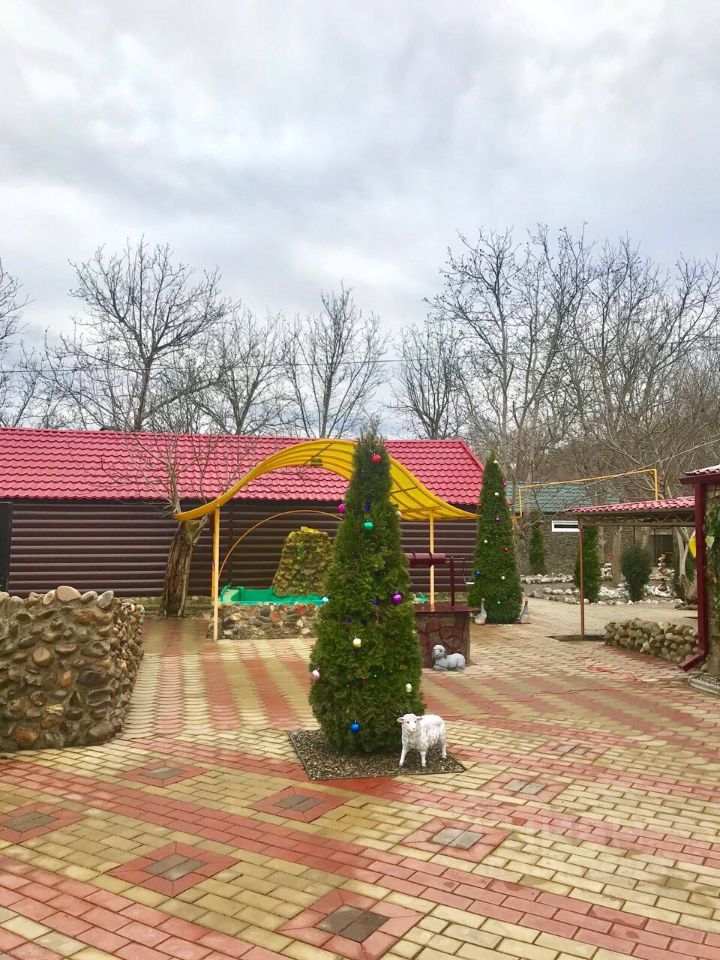 гостевая усадьба даховская. каменномостский ул. ковчег у реки станица ханская. серебряный ключ турбаза в лаго-наки. база три медведя адыгея.