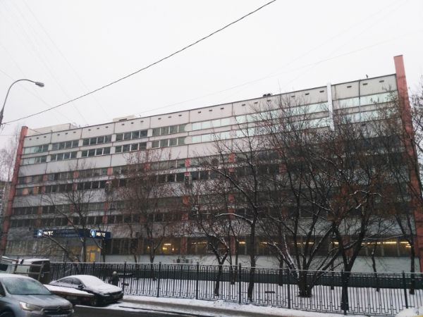 Отдельно стоящее здание на ул. Саянская, 7