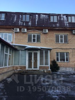 Снять место под офис Новоалексеевская улица аренда в краснодаре, ул.красная.аренда офиса 281 кв.м.500кв.м