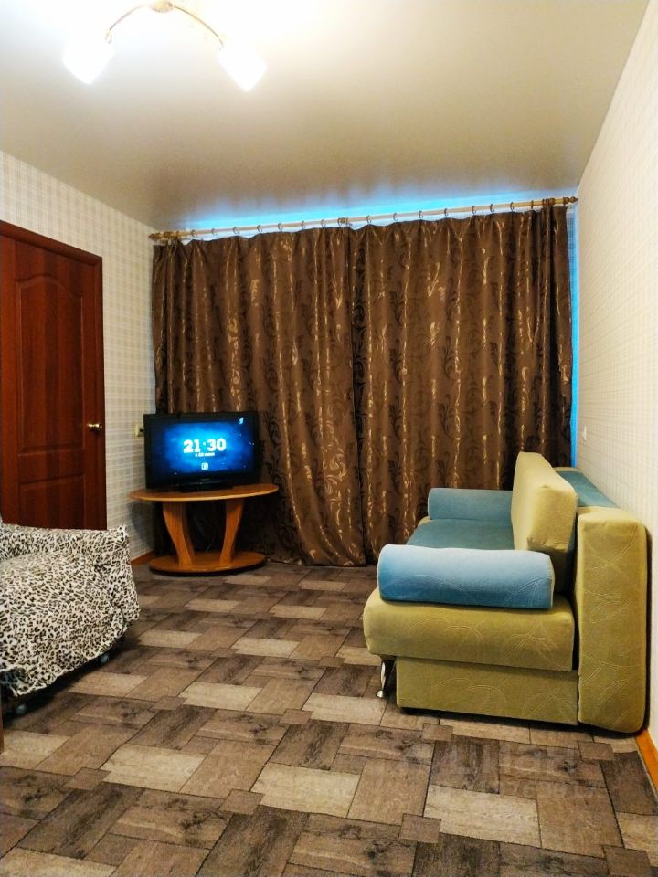 североморск ломоносова 15. квартиры в наем в североморске. североморск падорина гостиница. посуточно североморск. североморск квартира комната.