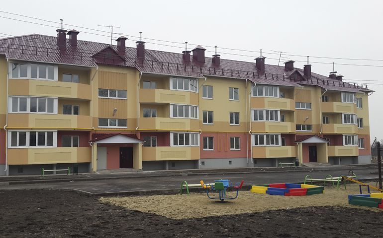 продажа квартир пгт. Комаричи, ул. Парковая