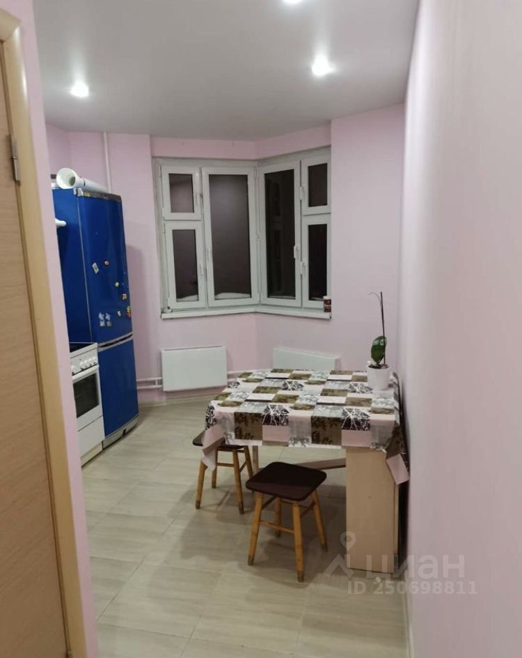 Аренда двухкомнатной квартиры 52м² ул. Твардовского, 18, Балашиха, Московская область, мкр. Южный м. Новогиреево - база ЦИАН, объявление 250698811