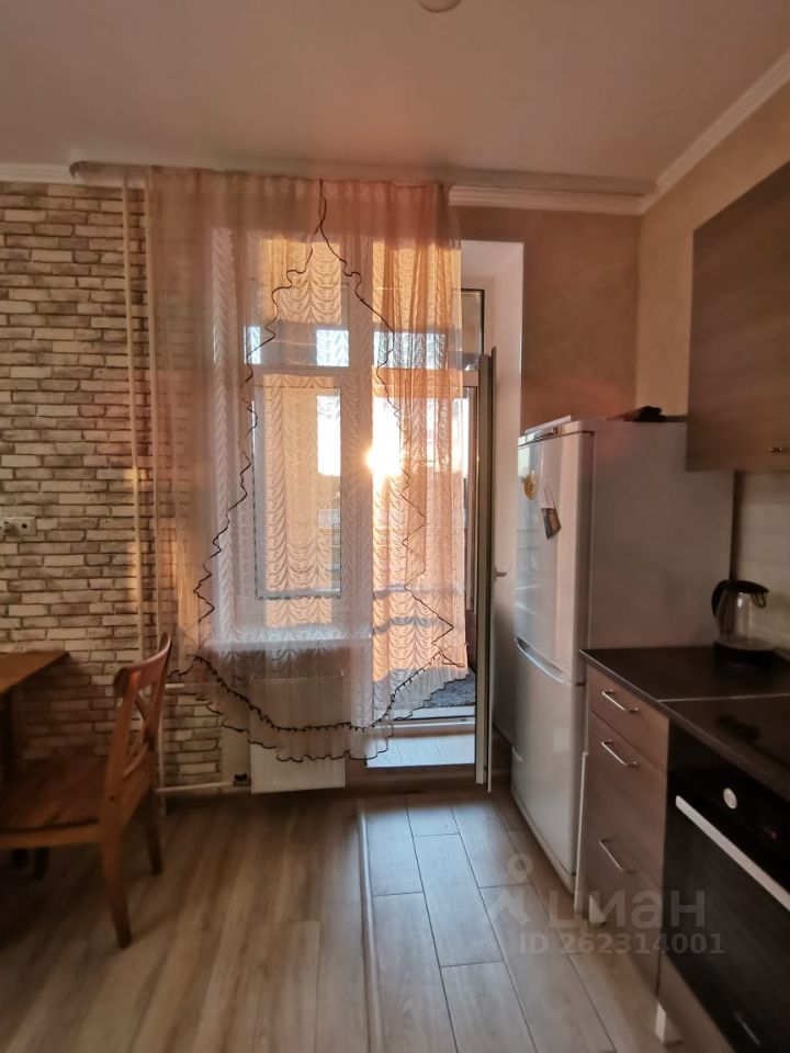 Аренда двухкомнатной квартиры 55м² ул. Пришвина, 4, Красногорск, Московская область, мкр. Опалиха м. Опалиха - база ЦИАН, объявление 262314001