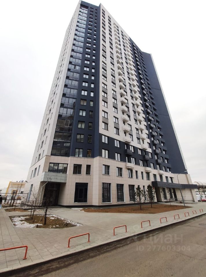 Продаю помещение свободного назначения 264.8м² ул. Крестинского, 35А ...