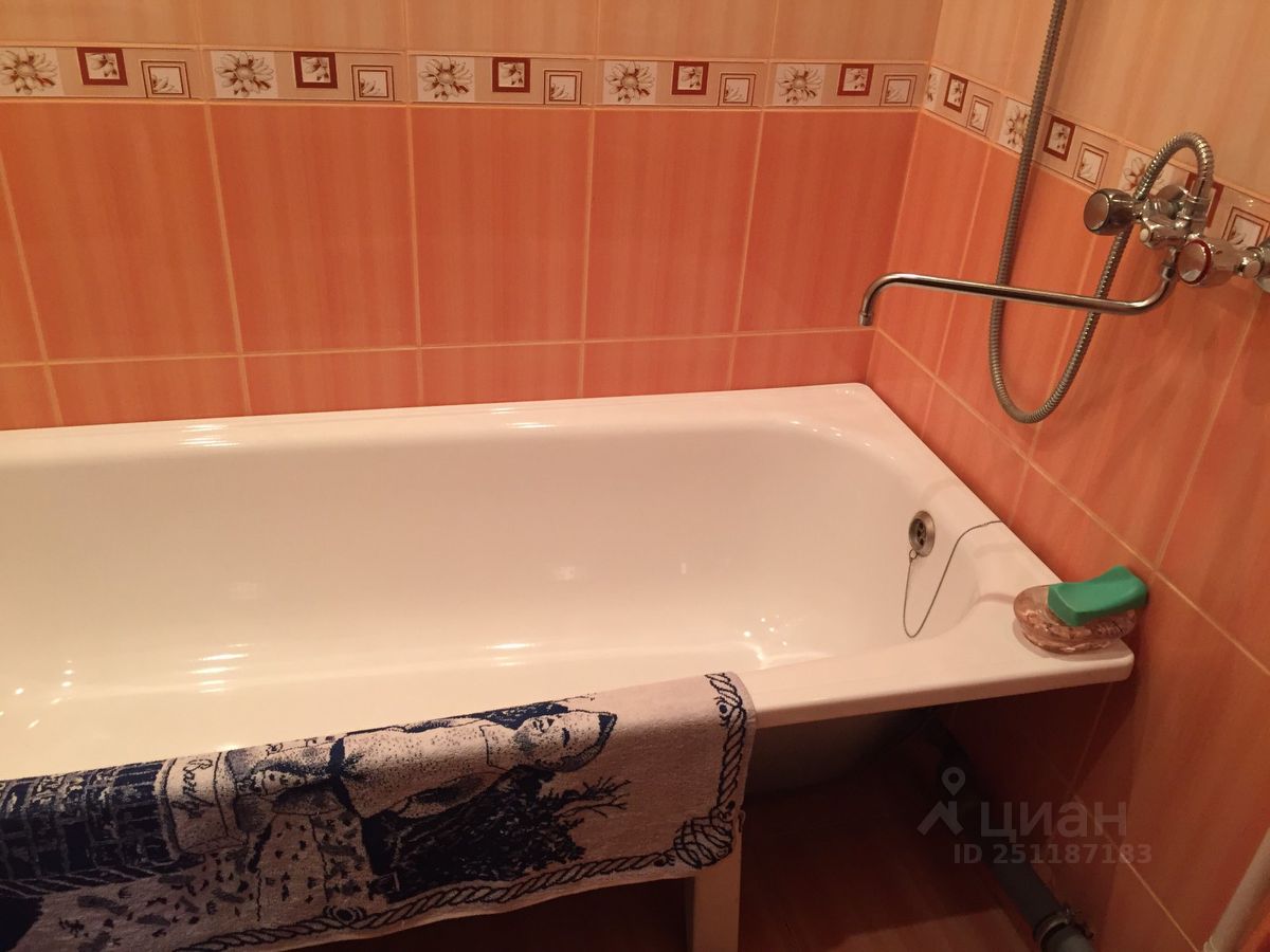 Купить однокомнатную квартиру 35м² бул. 30-летия Победы, 17д, Волгоград, Волгоградская область, р-н Дзержинский - база ЦИАН, объявление 251187183