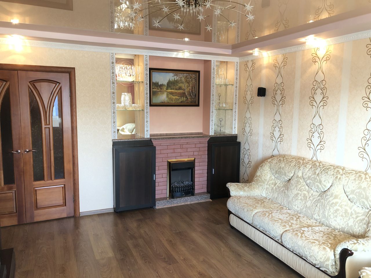 Продаю трехкомнатную квартиру 61.9м² Екатерининская ул., 166А, Пермь, Пермский край, р-н Ленинский, мкр. Центр - база ЦИАН, объявление 252873968