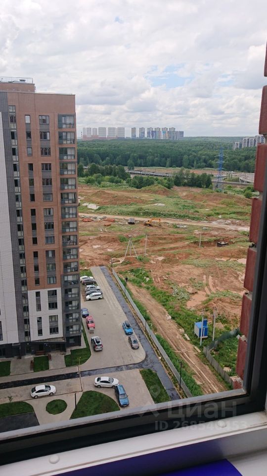 Продажа трехкомнатной квартиры 80.4м² ул. Парковая, 3