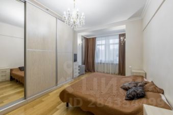 4-комн.кв., 114 м², этаж 3 4-комн.кв., 114 м², этаж 3