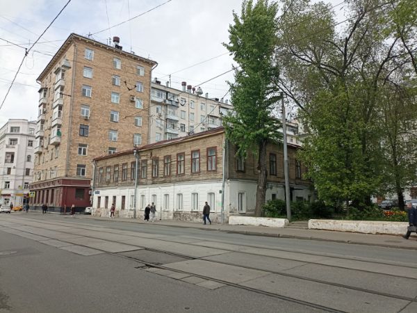 Административное здание на ул. Бауманская, 39