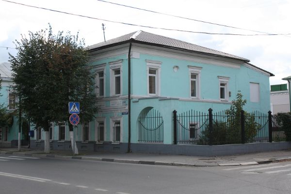 Административное здание на ул. Октябрьской революции, 230