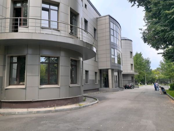 Бизнес-центр на ул. Горбунова, 2с5