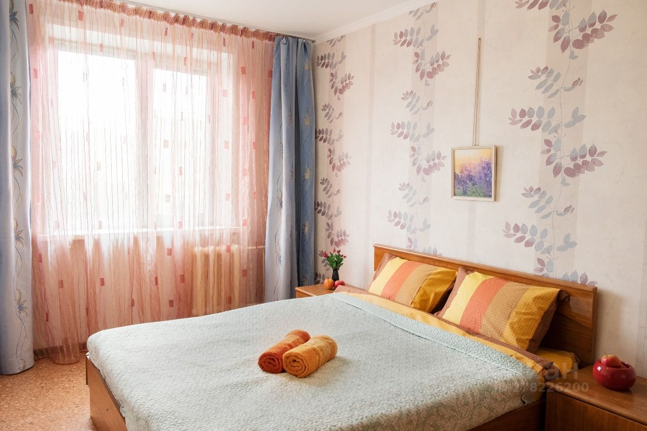 Шинников 7 нижнекамск. Гостиница абсолют нижнекамск. Мебель химиков 90. Квартиры в нижнекамске. Мира 77 нижнекамск.