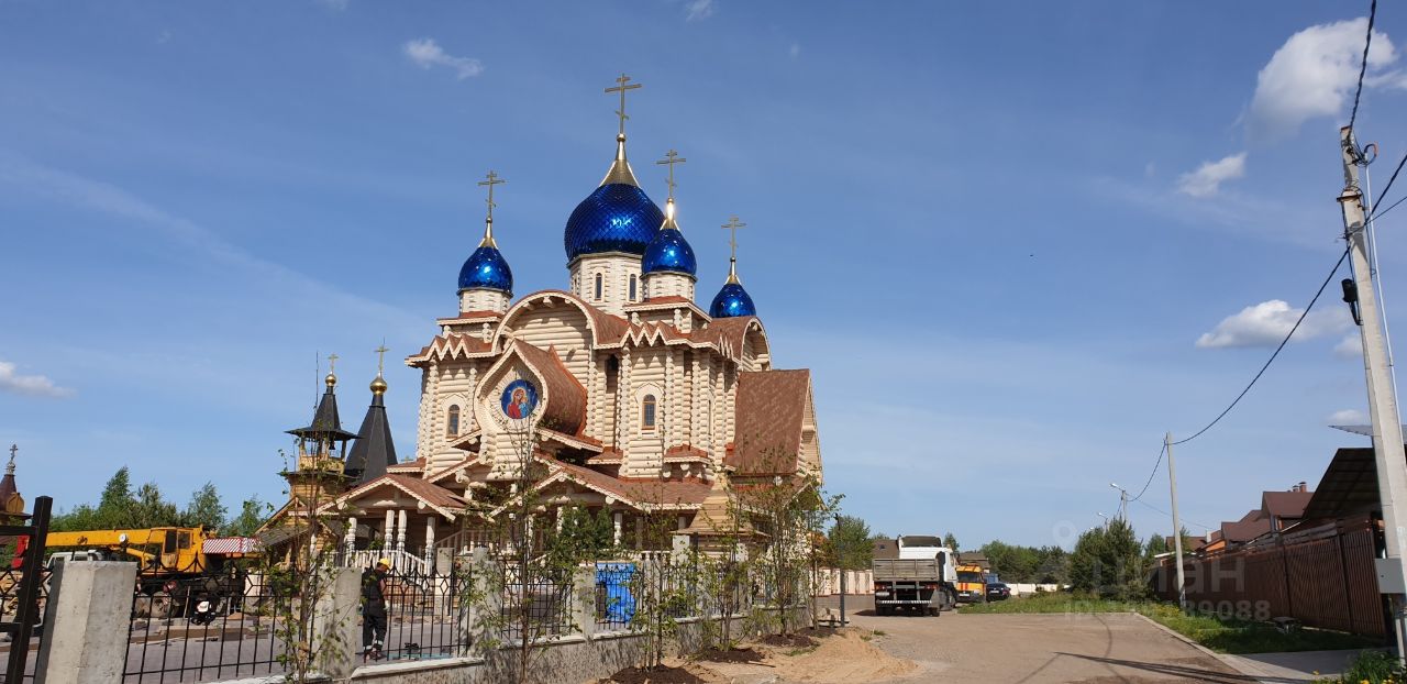 Бушарино одинцовский. Михайло-Архангельский храм Бушарино. Храм в Бушарино Одинцовский район. Храм Архангела Михаила в Бушарино. Деревня Бушарино Одинцовский.