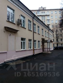 Снять место под офис Гагаринский переулок портал поиска помещений для офиса Троилинский переулок