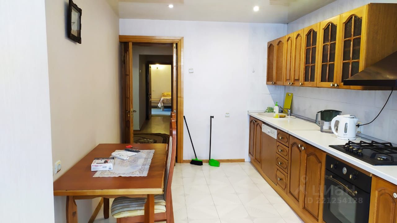 Снять пятикомнатную квартиру 135м² ул. Одесская, 8, Краснодар, Краснодарский край, Западный, мкр. Центральный - база ЦИАН, объявление 221254128