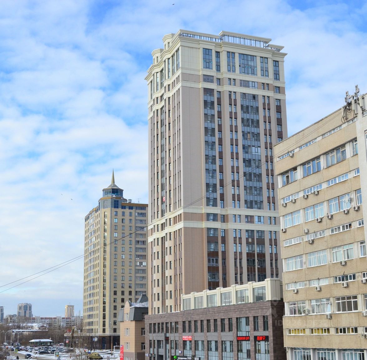 Продаю трехкомнатную квартиру 84м² ул. Тверитина, 46, Екатеринбург, Свердловская область, р-н Октябрьский, мкр. Центр м. Геологическая - база ЦИАН, объявление 226196321