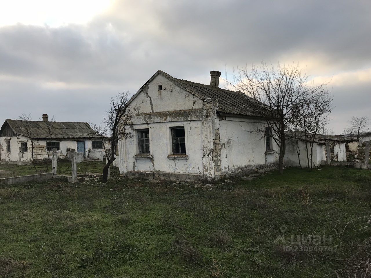 Погода горностаевка крым. Село Горностаевка Крым. Калиновка Ленинский район Крым. Село Либкнехтовка. Либкнехтовка Ленинский район.