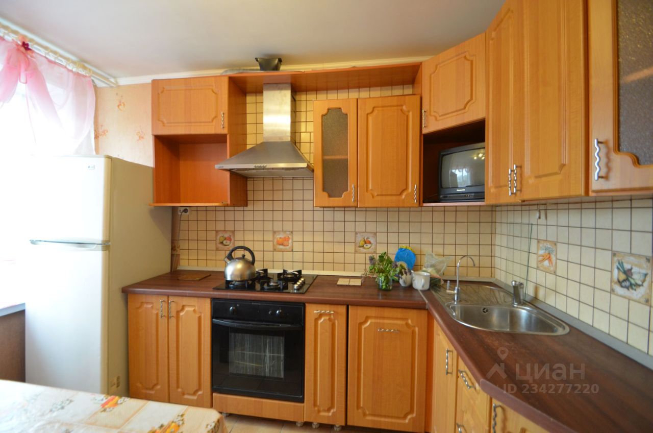 Сдам двухкомнатную квартиру 50м² Дачный просп., 33К1, Санкт-Петербург, р-н Кировский, Дачное м. Проспект Ветеранов - база ЦИАН, объявление 234277220