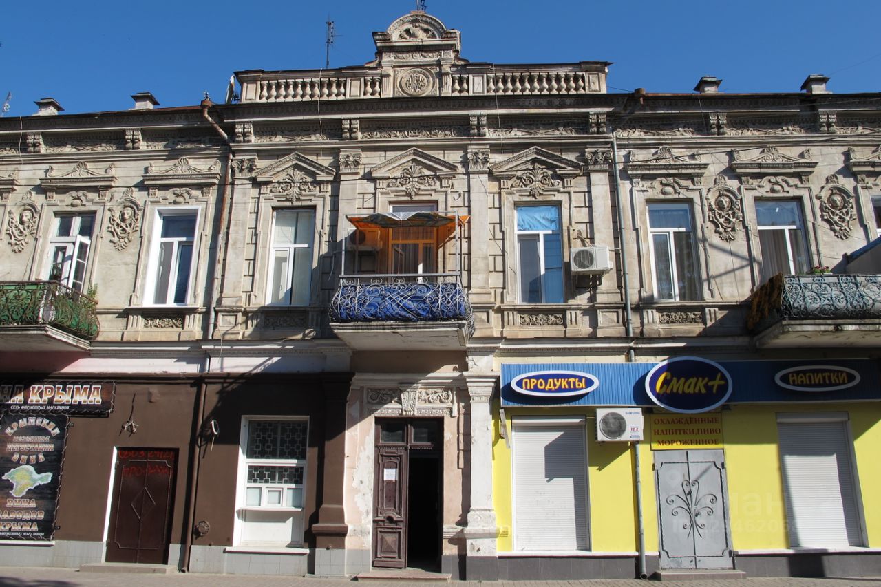 Купить двухкомнатную квартиру 50м² ул. Революции, 42, Евпатория, Крым респ. - база ЦИАН, объявление 229462068