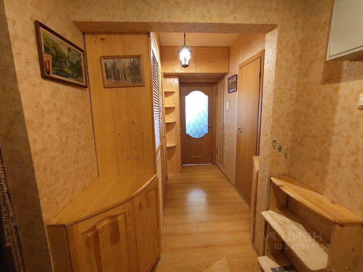Продаю трехкомнатную квартиру 57.1м² ул. Асафьева, 12К1, Санкт-Петербург, р-н Выборгский, Шувалово-Озерки м. Проспект Просвещения - база ЦИАН, объявление 242574134