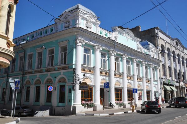 Офисное здание на ул. Рождественская, 25