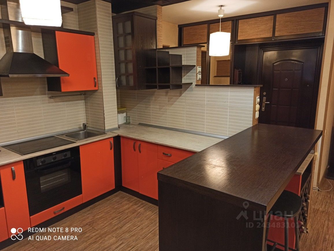 Сдам двухкомнатную квартиру 54м² ул. Антона Петрова, 203, Барнаул, Алтайский край, р-н Ленинский, мкр. Ближние Черемушки - база ЦИАН, объявление 243483101