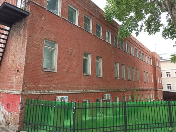 Отдельно стоящее здание на ул. Бауманская, 58с4