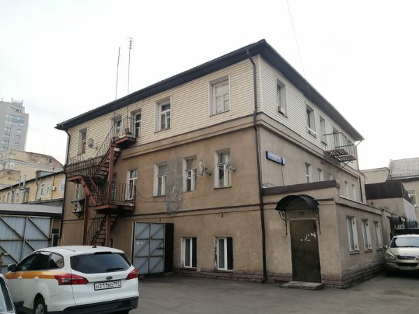 Бизнес-центр на ул. Маленковская, 32с1