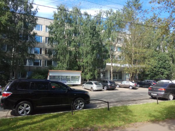 Административное здание на ул. Ленина, 48