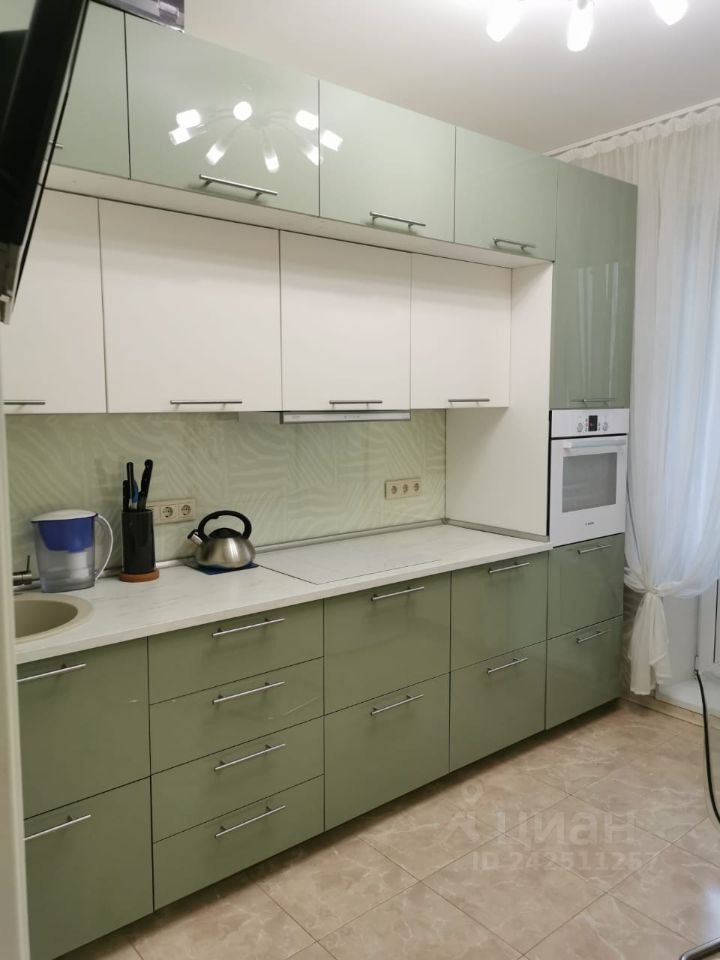 Продаю однокомнатную квартиру 33.4м² ул. Омская, 4, Москва, НАО (Новомосковский), Внуковское поселение м. Рассказовка - база ЦИАН, объявление 242511257