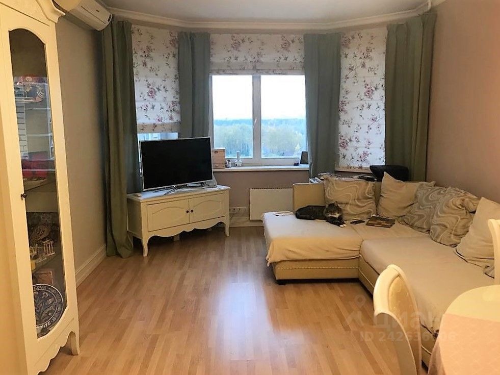 Продаю трехкомнатную квартиру 69.5м² ул. Староандреевская, 43к1, Московская область, Солнечногорск городской округ, Андреевка рп - база ЦИАН, объявление 242636006