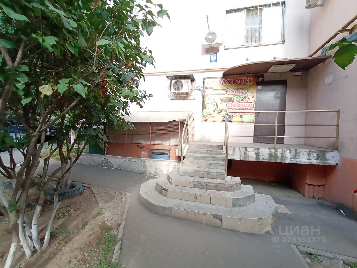 Продаю торговую площадь 67.9м² ул. Орбитальная, 22/1, Ростов-на-Дону ...