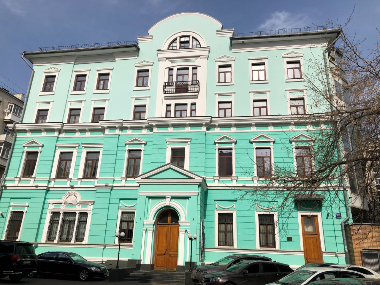 Бизнес Центр на ул. Спиридоновка, 20с2