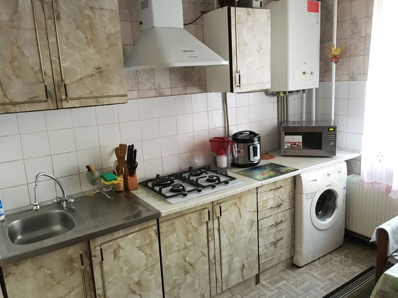 Снять двухкомнатную квартиру 50м² пер. Майский, 7, Керчь, Крым респ ...