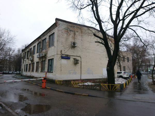 Отдельно стоящее здание на ул. Кондратюка, 9с1